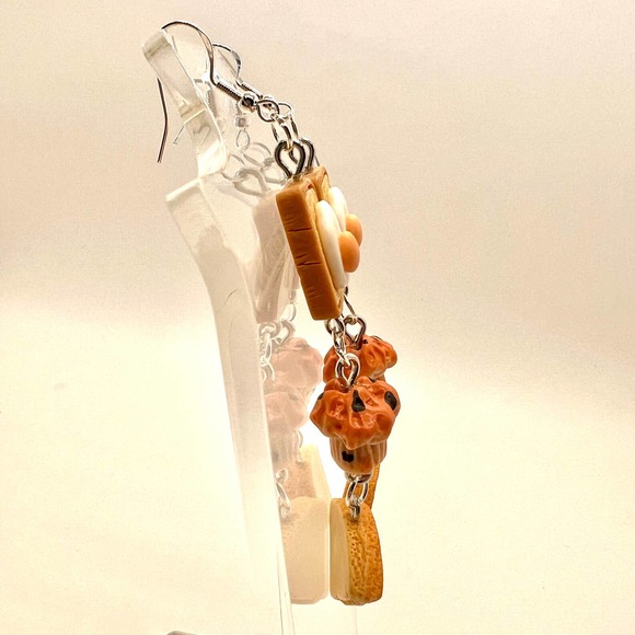 Breakfast Chain Earrings - Food Earrings - Eggs, Toast, Muffin, Waffle Earrings - Picture 5 of 11